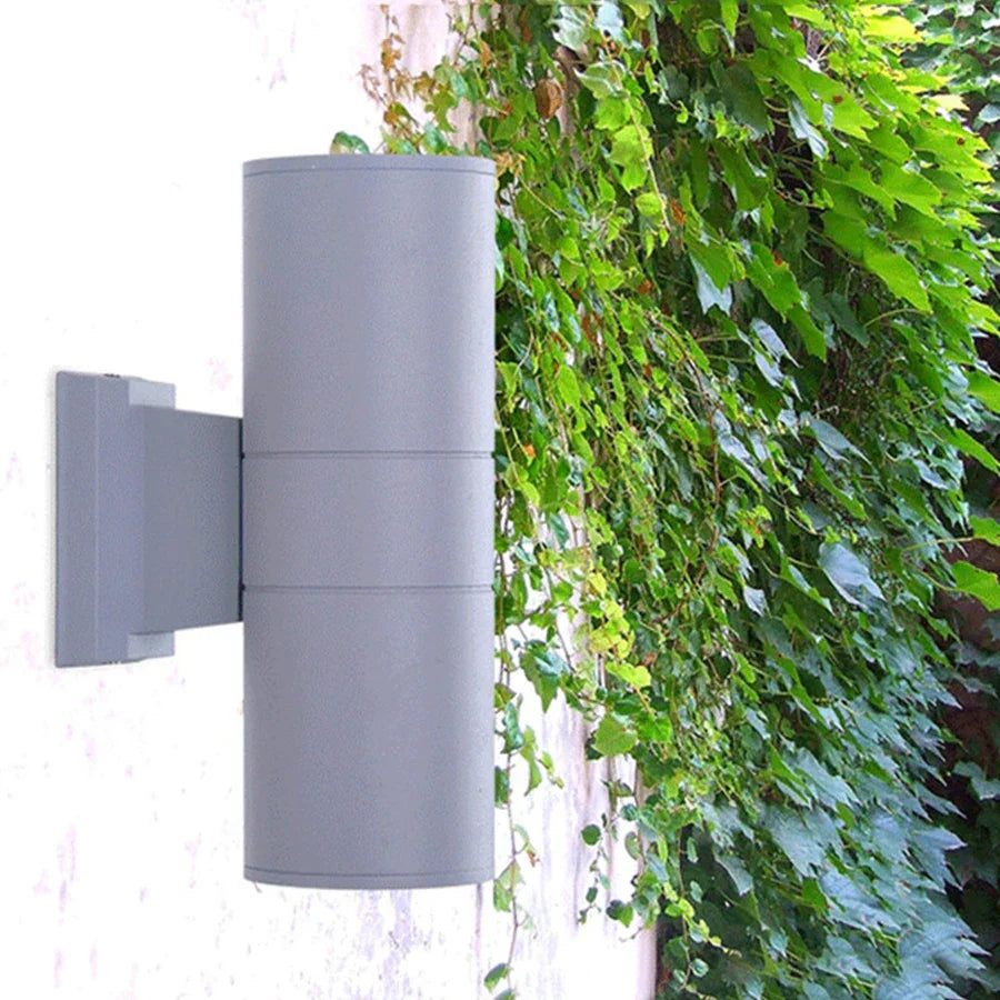 LumiAlu – Elegant Aluminum Outdoor Wall Lamp with Sustainable LED Lighting