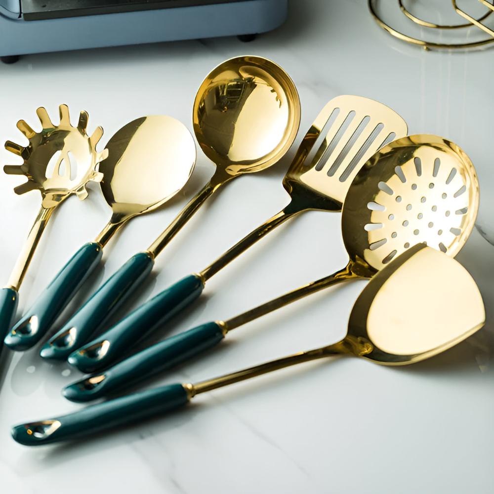 LuxeGold – Elegant RVS Kookgerei Set voor Stijlvol Koken en Serveren
