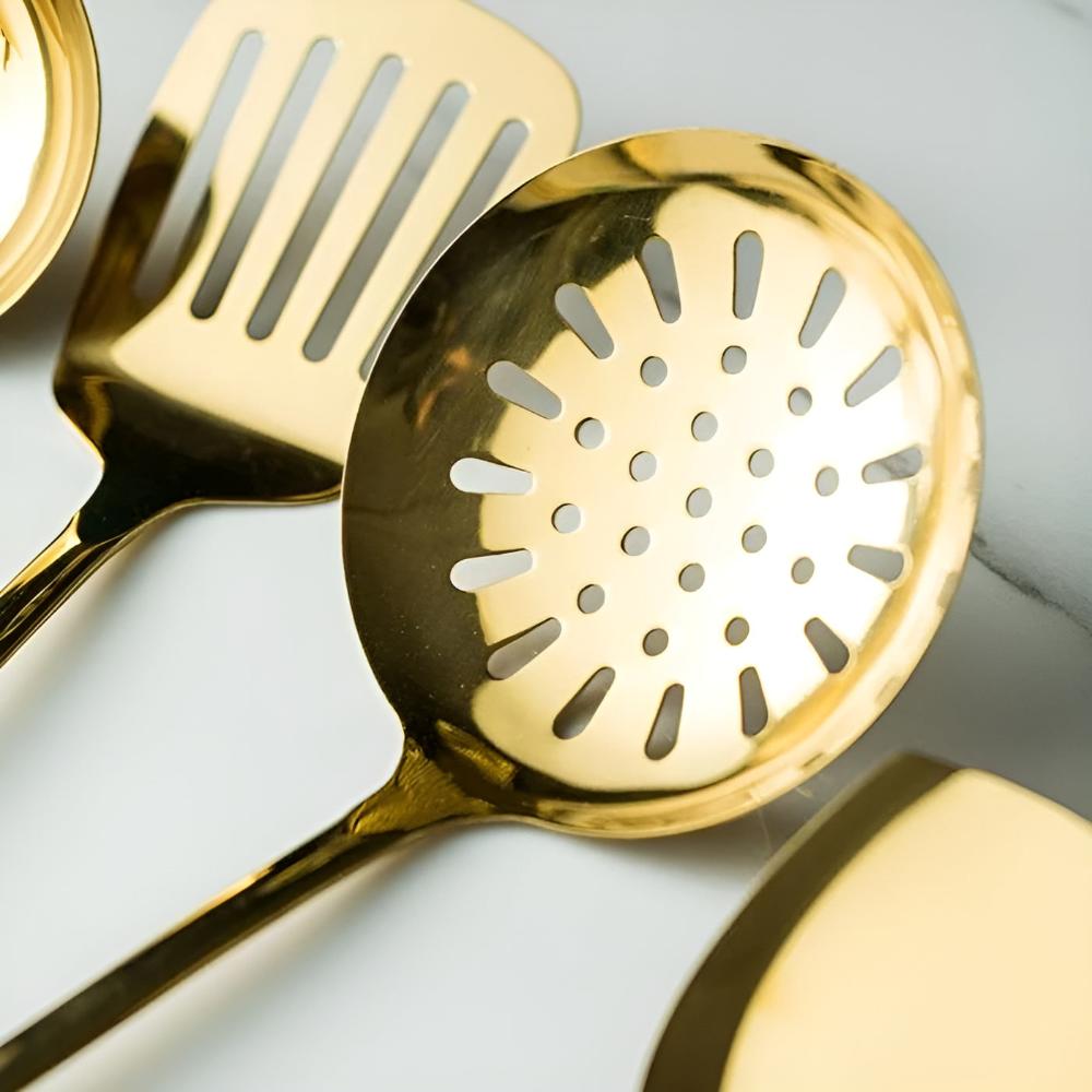 LuxeGold – Elegant RVS Kookgerei Set voor Stijlvol Koken en Serveren