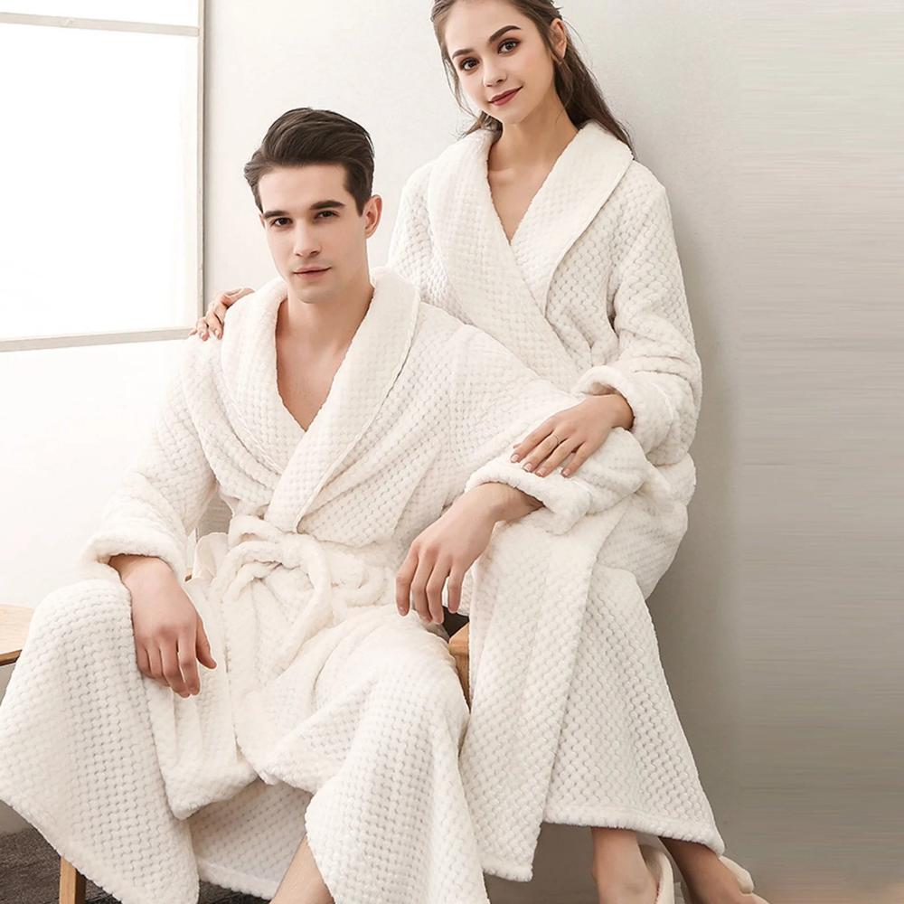 Velura Luxe – Elegant Fleece Bathrobe with Ultimate Wearing Comfort