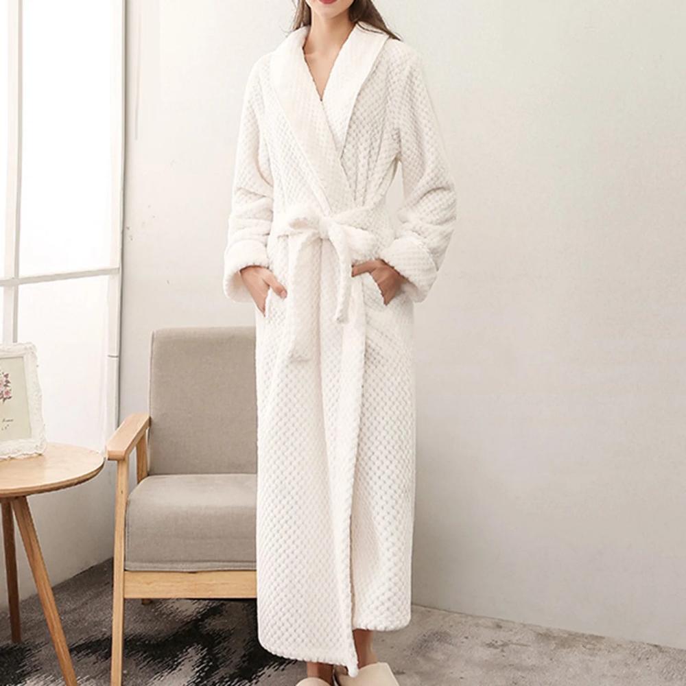 Velura Luxe – Elegant Fleece Bathrobe with Ultimate Wearing Comfort