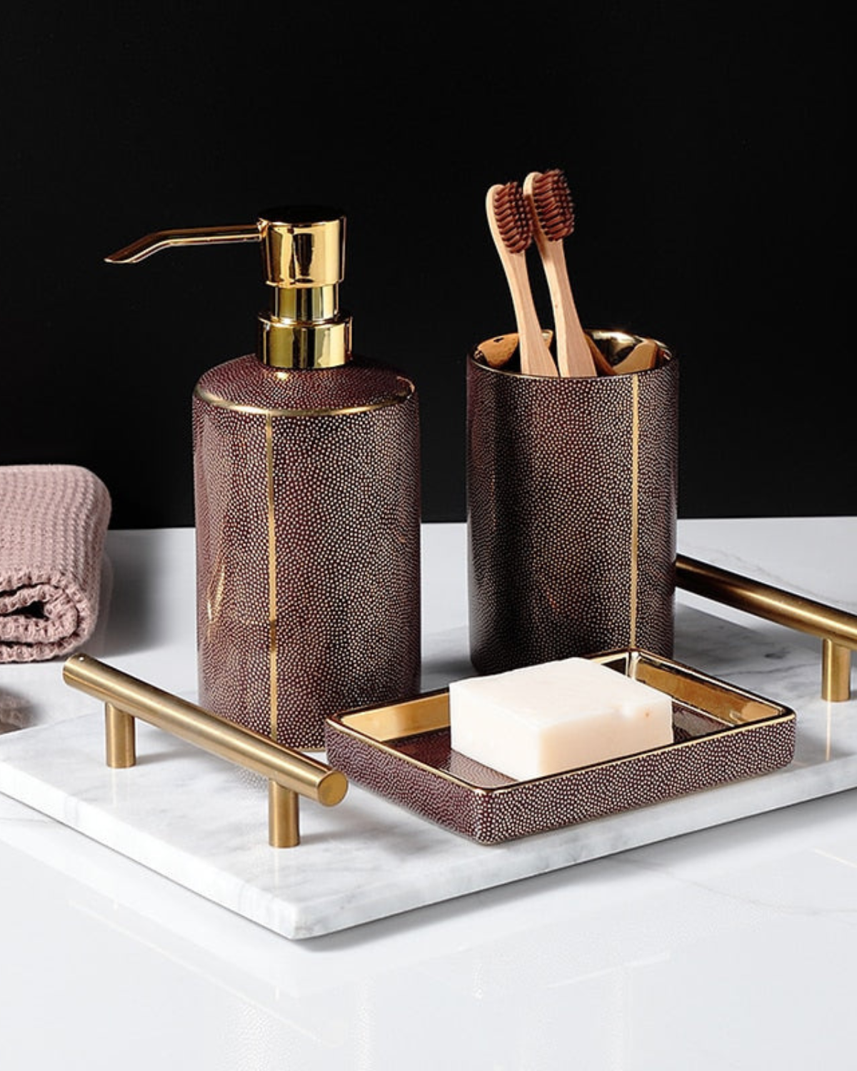 Opulisse – Luxury Bathroom Set with Refined Texture and Golden Accents
