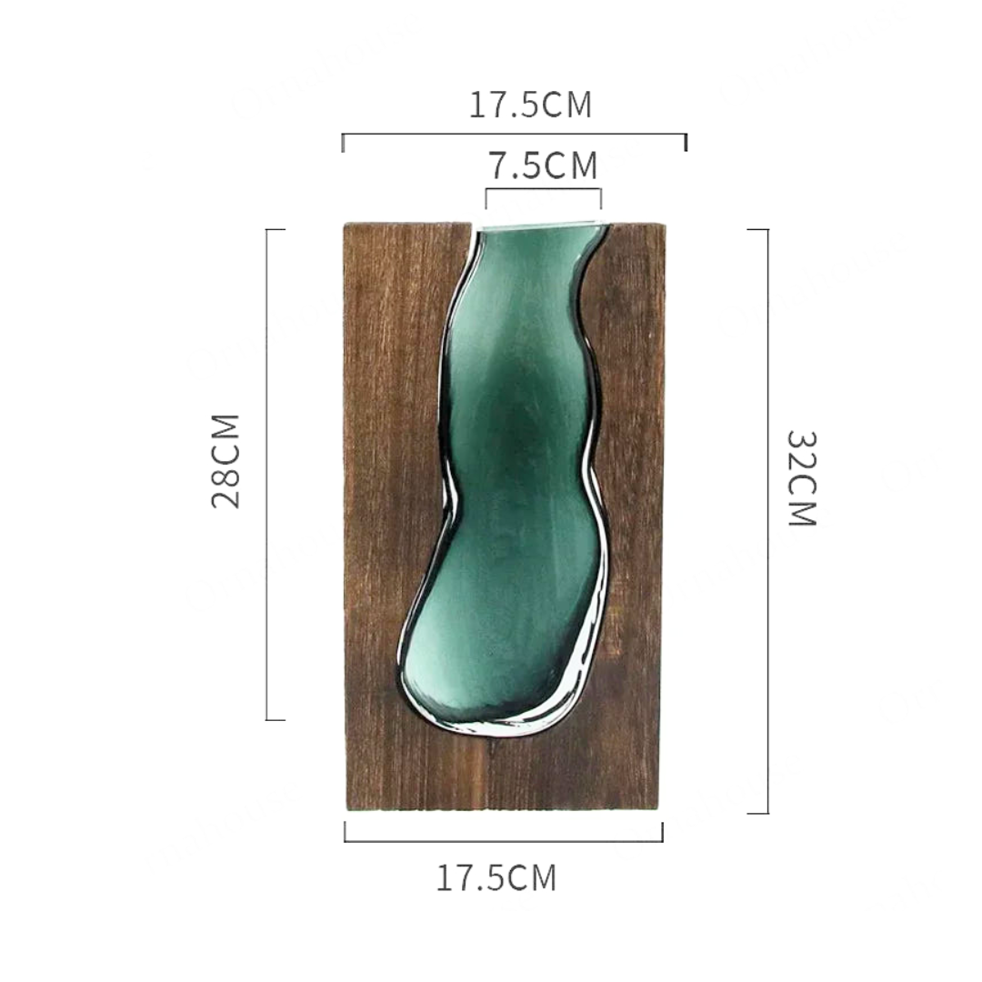 ScandiEdge – Minimalist Vase with Natural Elegance