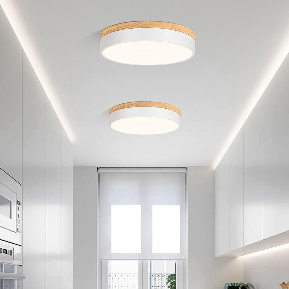 ScandiLuxe – Ceiling Lamp with Natural Wood and Minimalist Elegance