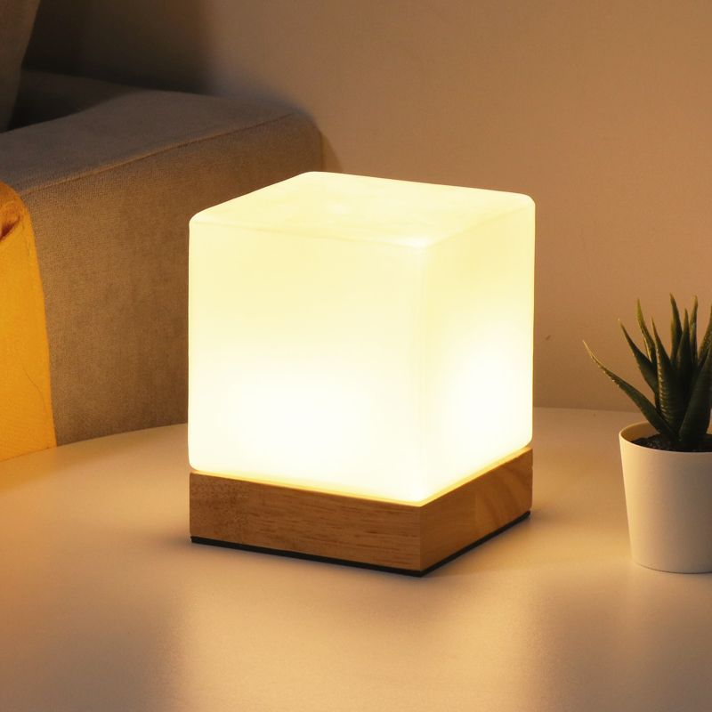 CubeLuxe – Minimalist Table Lamp with Wooden Accents and Matte Glass
