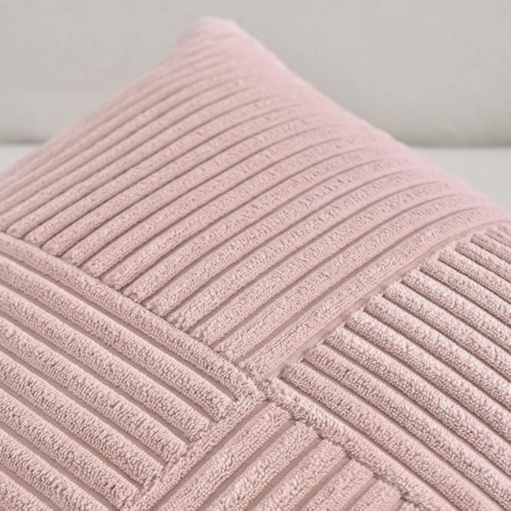 VeluCord – Cozy Corduroy Cushion Cover for a Warm Appearance