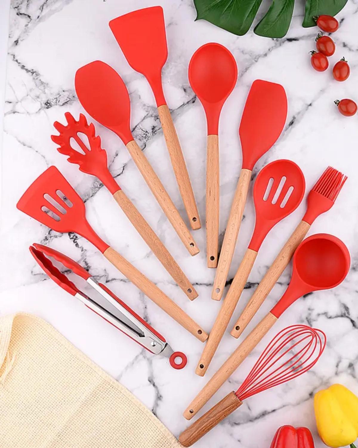Naturéa – Eco-friendly Silicone Kitchen Set with Bamboo Handles (12-piece)