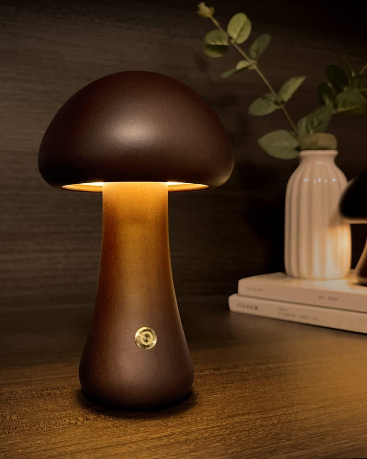 The Mushroom Glow – Wooden Table Lamp with Organic Shape and Warm Ambiance