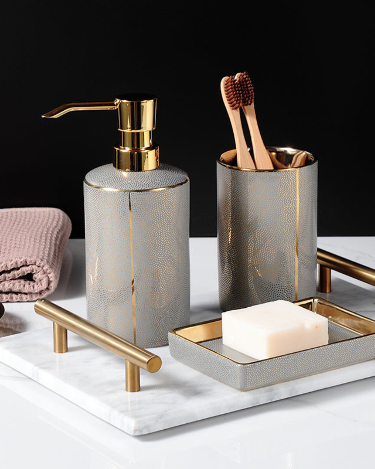 Opulisse – Luxury Bathroom Set with Refined Texture and Golden Accents