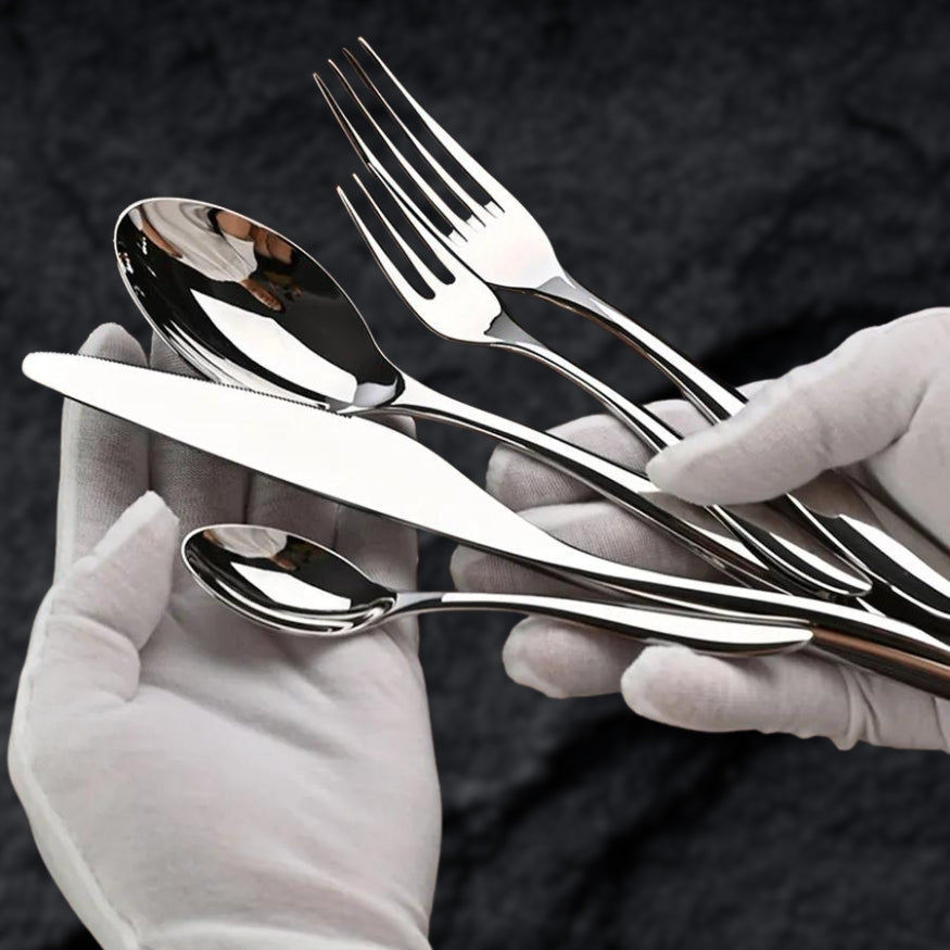 LumiForge Luxe Cutlery Set – Stylish Stainless Steel Design for a Refined Dining Table Experience