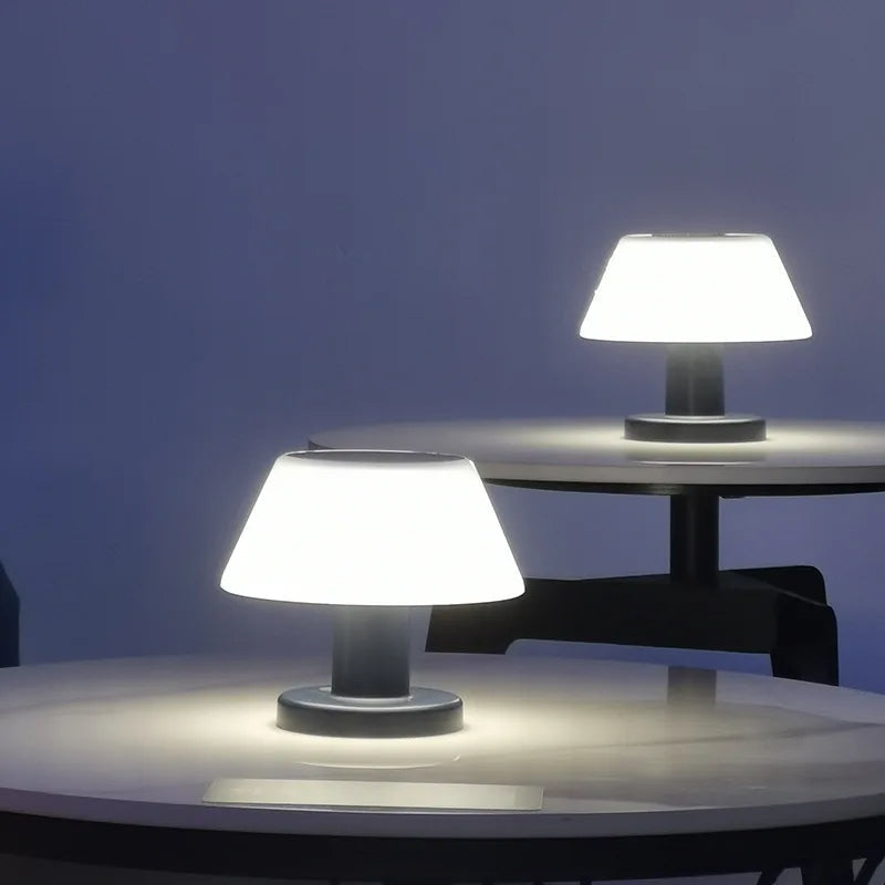 SolarGlow – Sustainable Table Lamp with Modern Design