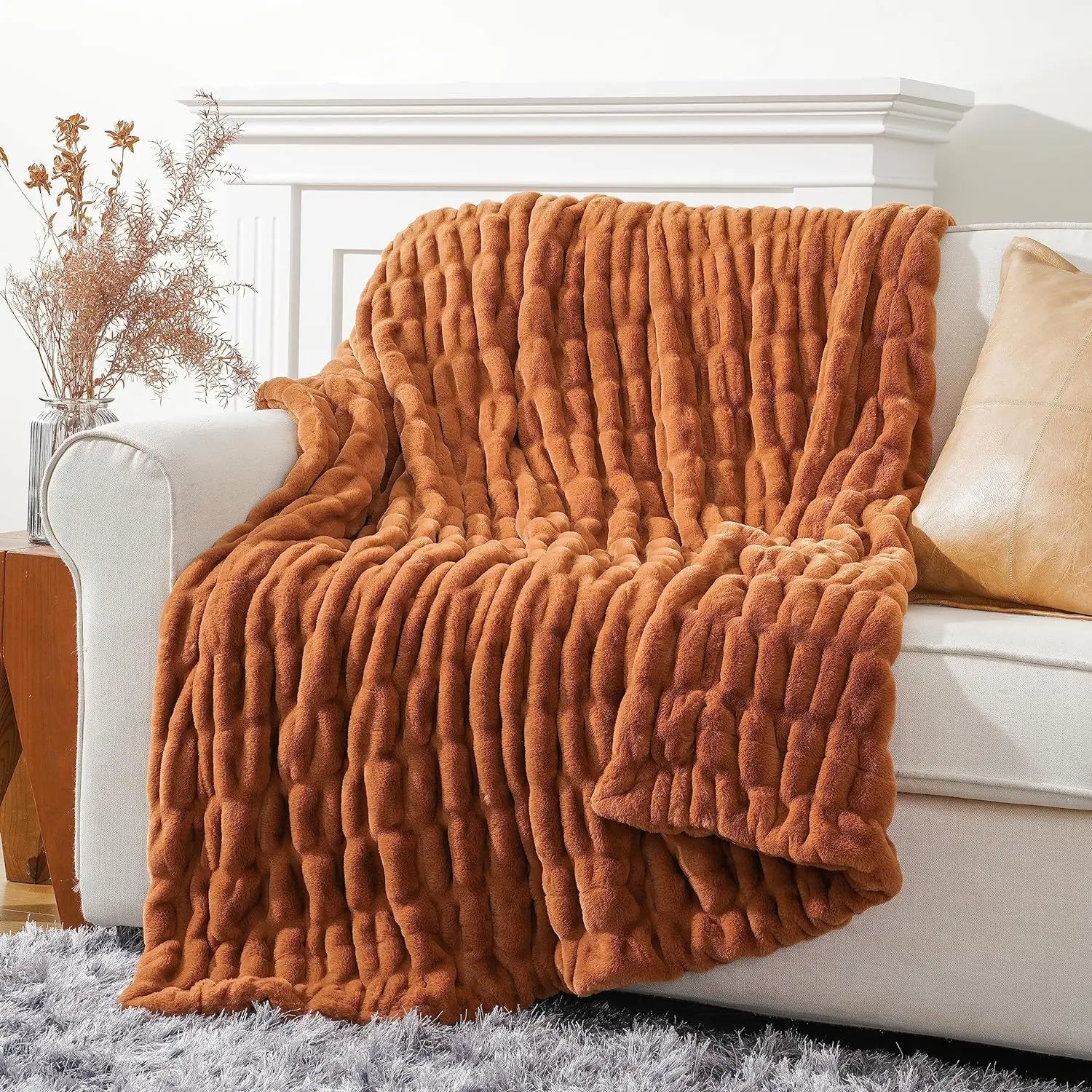 Plaid en fausse fourrure pelucheux avec design 3D côtelé réversible pour canapé