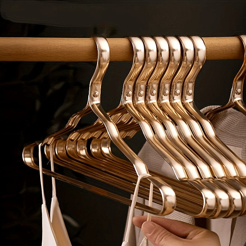 Marais Élite – Luxury Clothes Hangers with Refined Finish