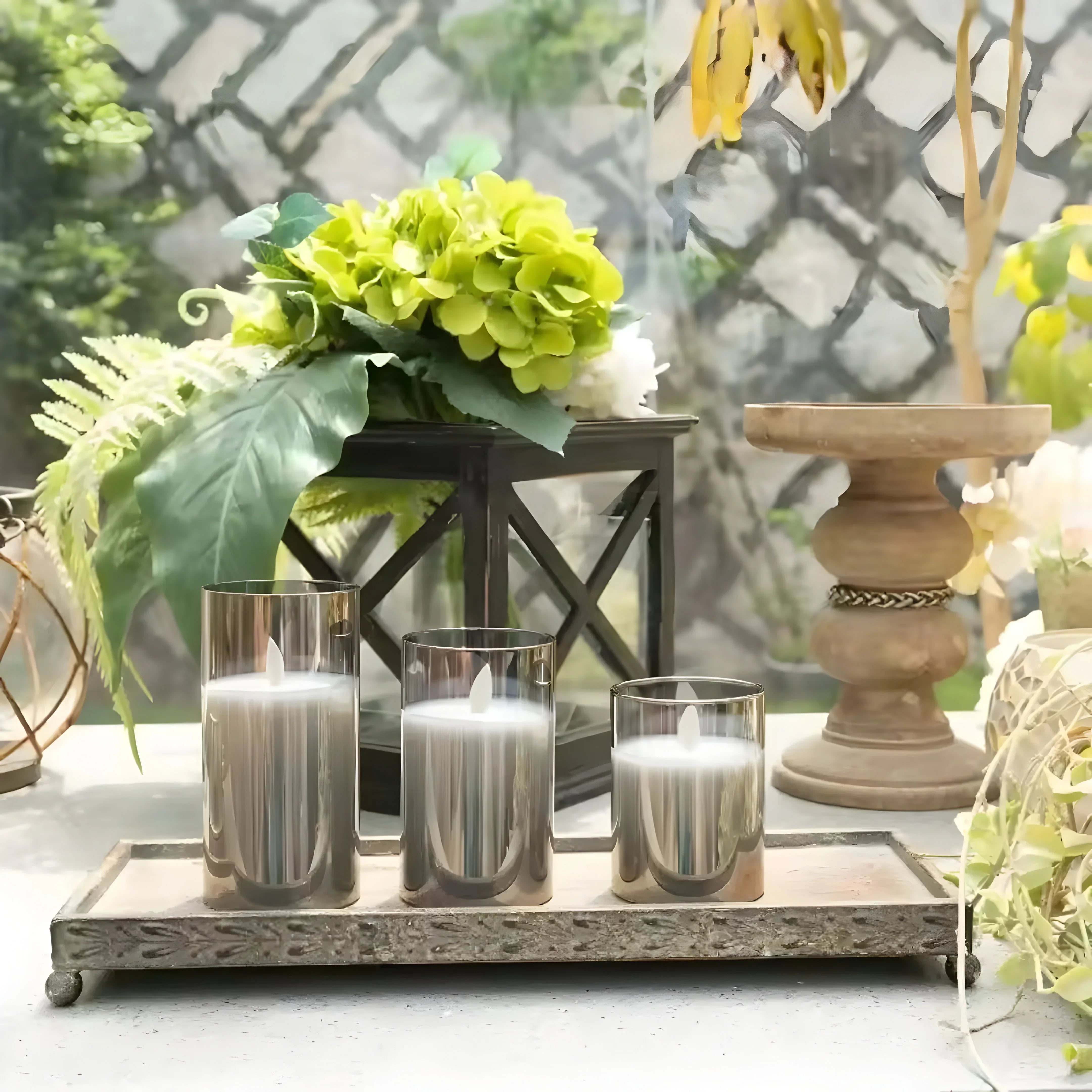 GlowLume Elegant LED Candle Lamp – Atmospheric Lighting for a Warm Interior