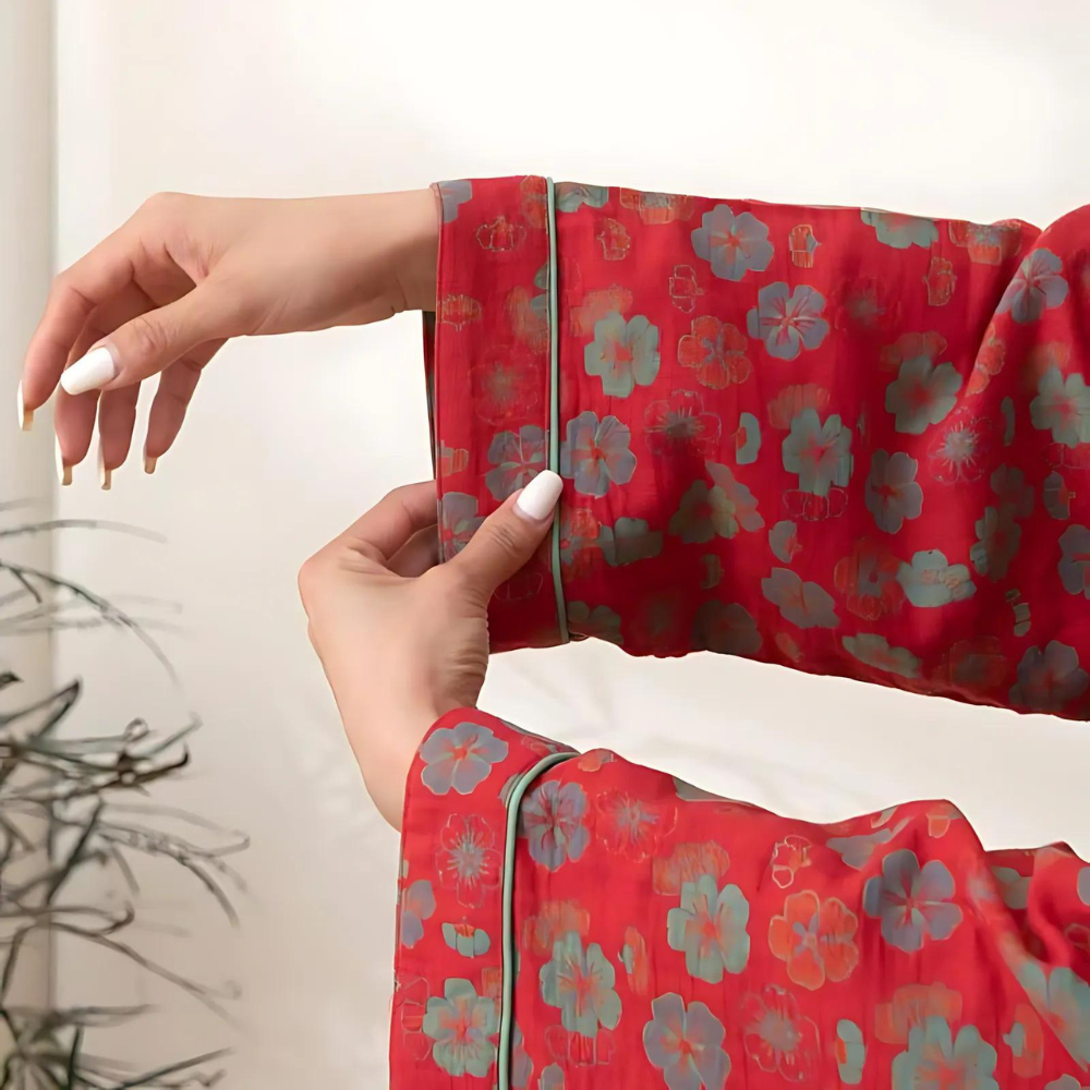 VeluBloom – Luxury Cotton Bathrobe with Fine Jacquard Detail for Stylish Relaxation