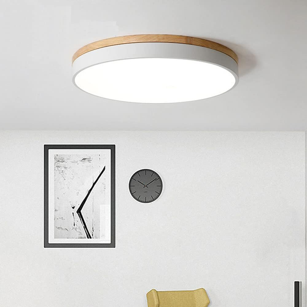 ScandiLuxe – Ceiling Lamp with Natural Wood and Minimalist Elegance