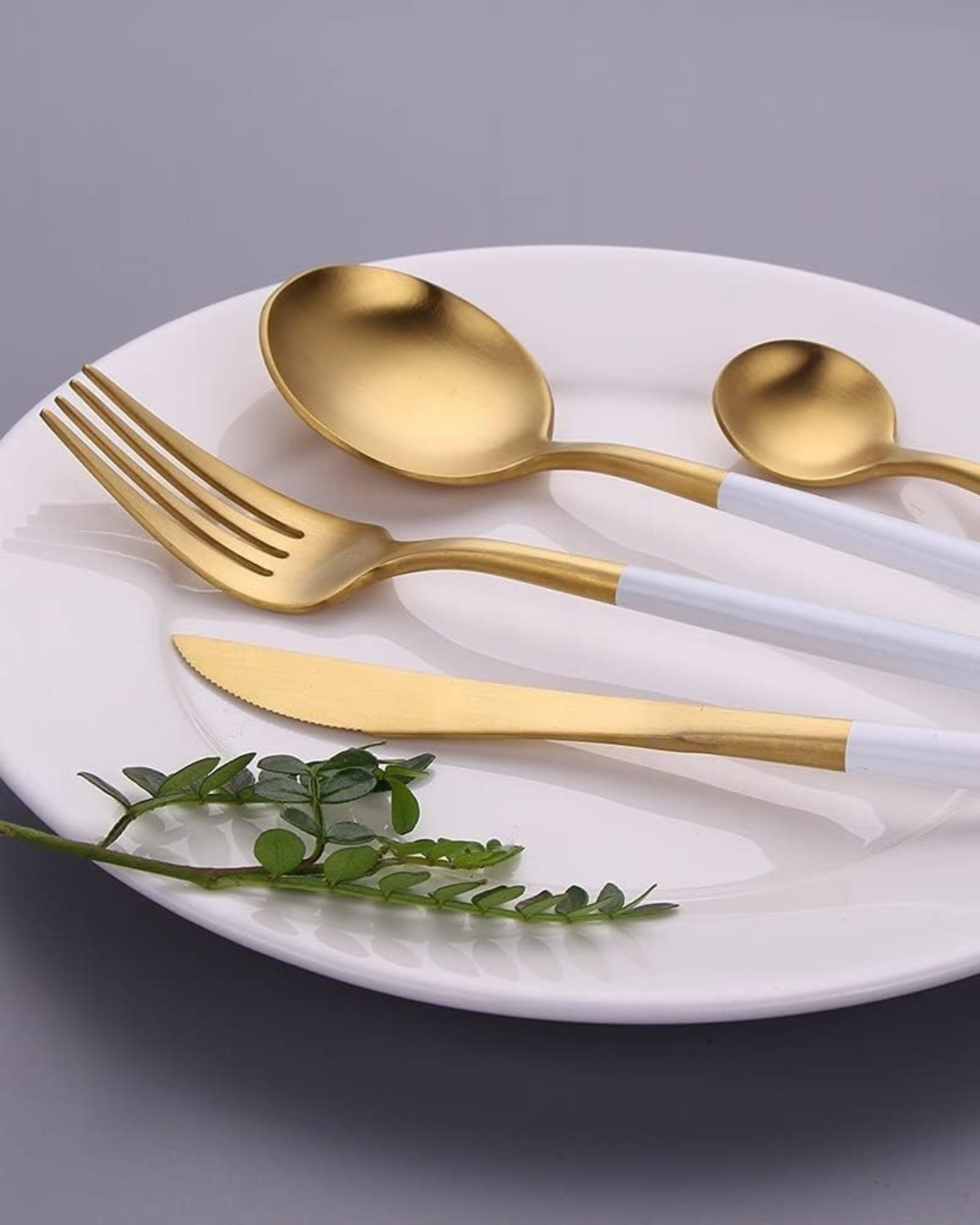La Lumine – Luxury Cutlery Set with Gold Accents & Matte Black Handles