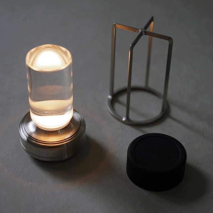 CrystalGlow – Elegant Dimmable Table Lamp with Crystal Ambience