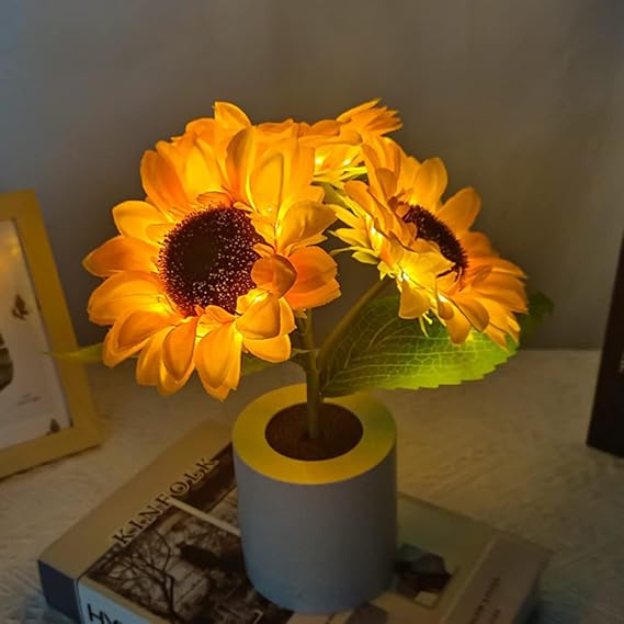 GlowFlora – Luxury LED Table Lamp in the Shape of a Sunny Sunflower