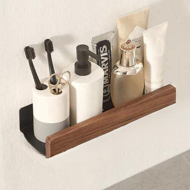 WoodHaven – Rustic Bathroom Rack with Drill-Free Assembly