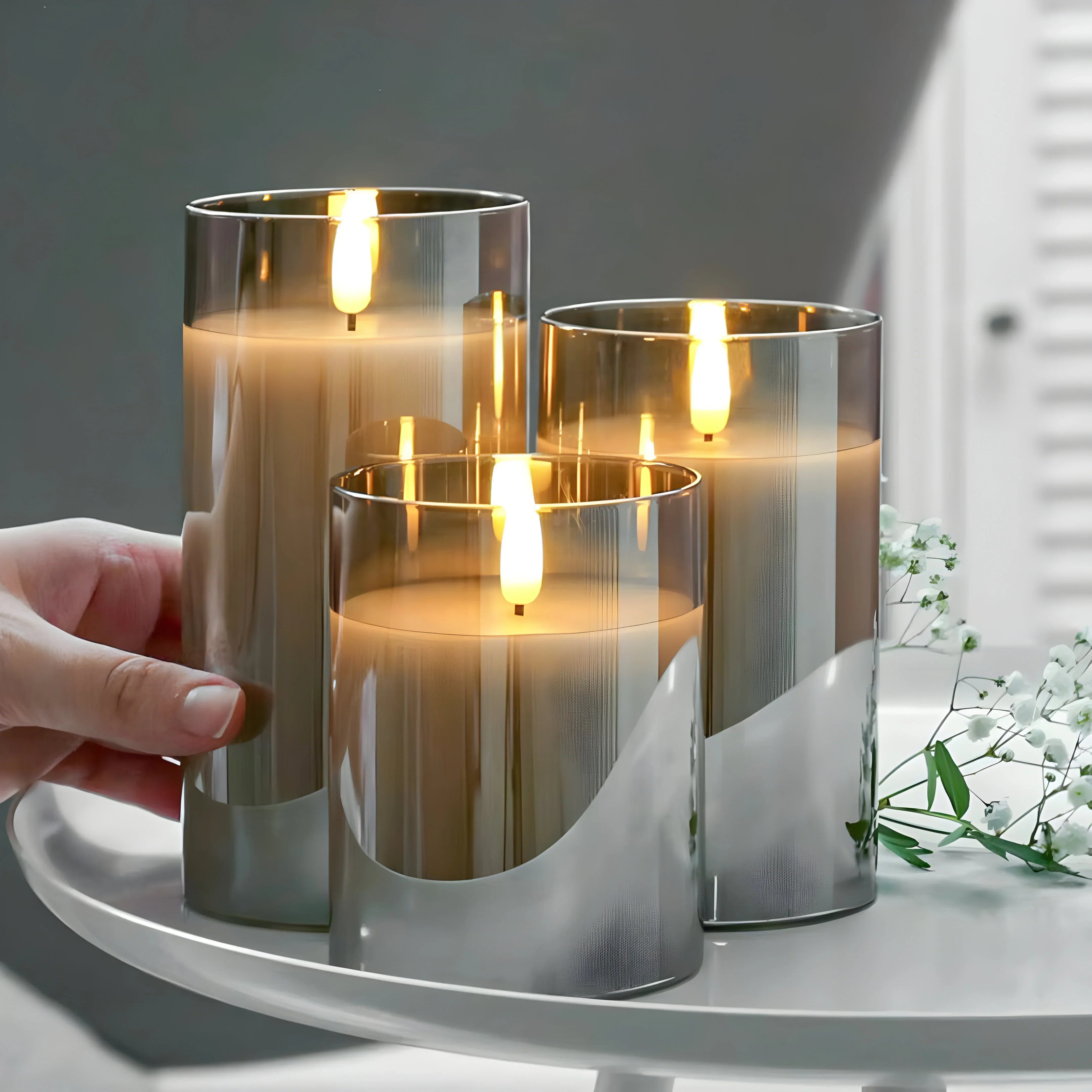 GlowLume Elegant LED Candle Lamp – Atmospheric Lighting for a Warm Interior