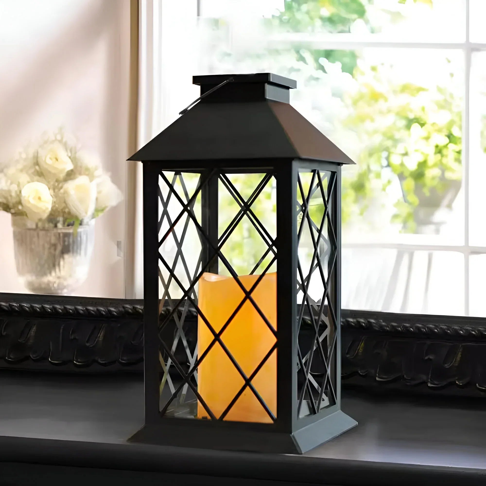 LumiCrest – Elegant Solar Garden Lantern with Timeless Ambiance for Outdoors