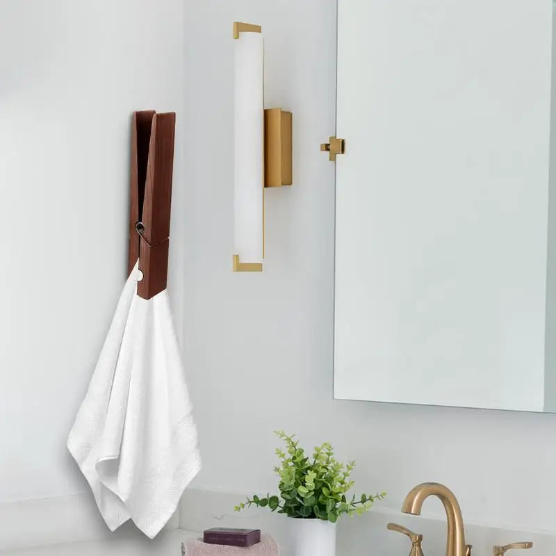 TimberLuxe Wooden Wall Hook Set – Sculptural Design for a Stylish Interior