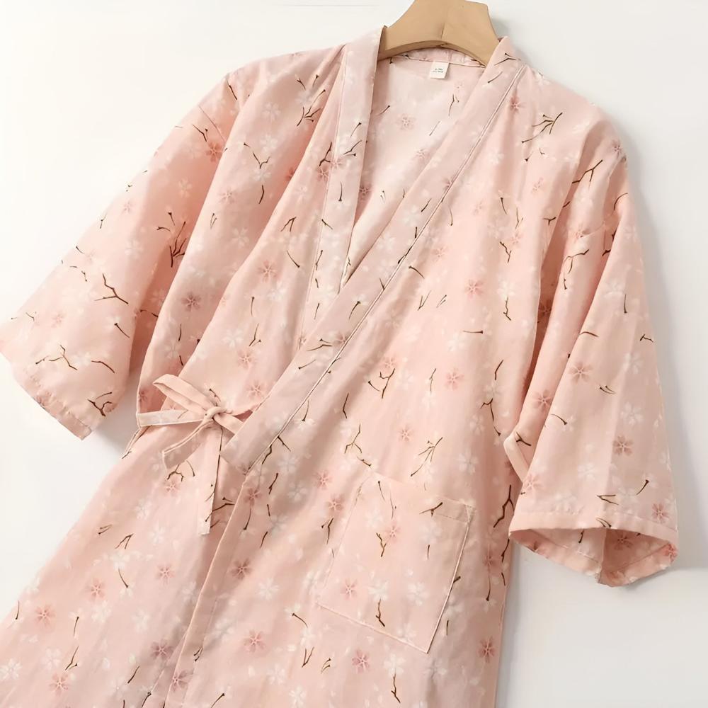 BloomLuxe – Refined Cotton Bathrobe with Japanese Influences for Pure Relaxation