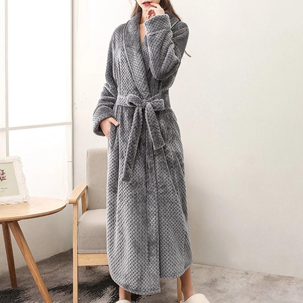 Velura Luxe – Elegant Fleece Bathrobe with Ultimate Wearing Comfort