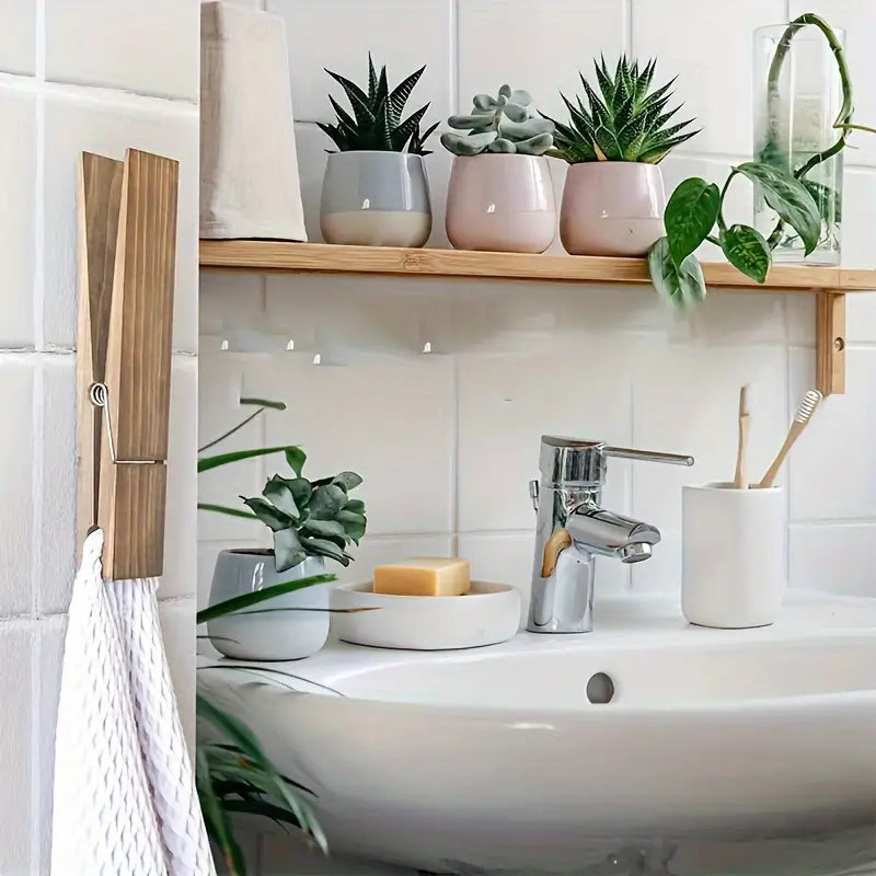 TimberLuxe Wooden Wall Hook Set – Sculptural Design for a Stylish Interior