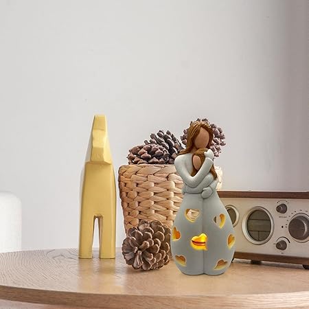 LoveGlow – Romantic Table Lamp with Warm and Timeless Design