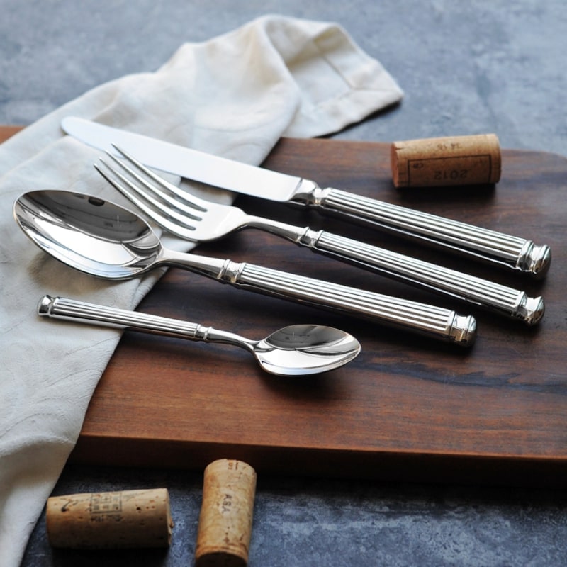 Emilia Roman – Luxe Cutlery Set of 18/10 Stainless Steel with Refined Finish