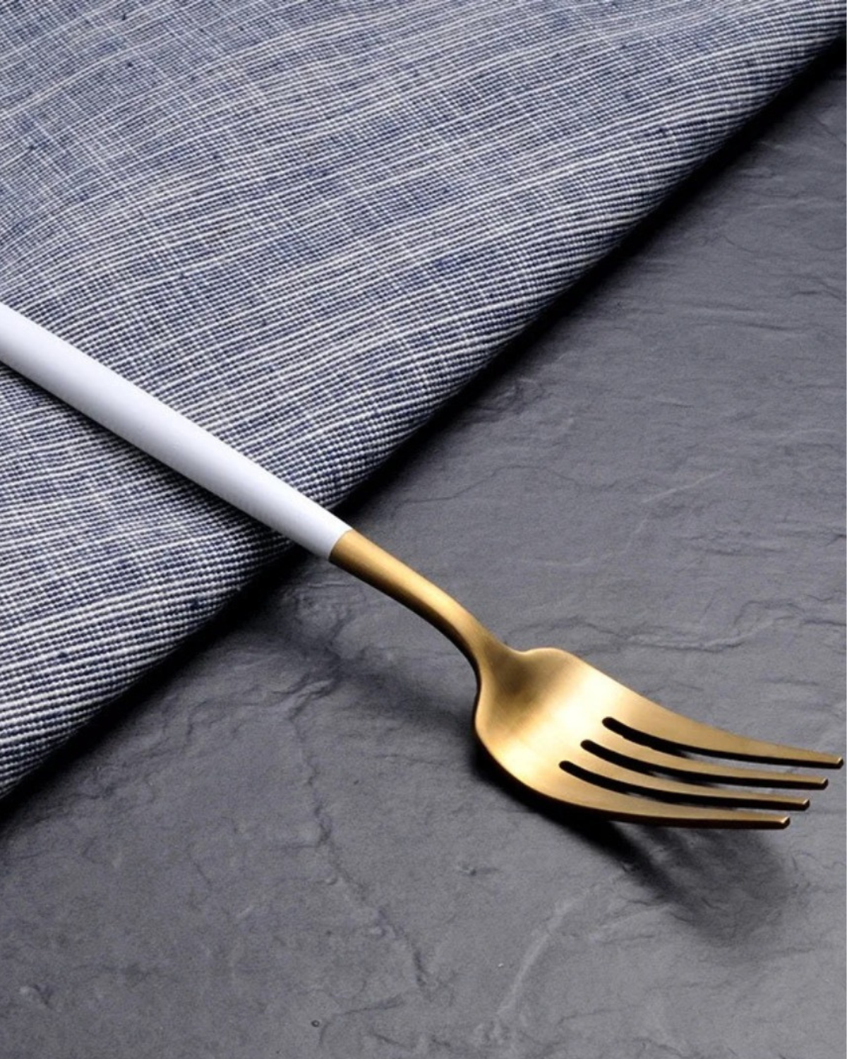 La Lumine – Luxury Cutlery Set with Gold Accents & Matte Black Handles