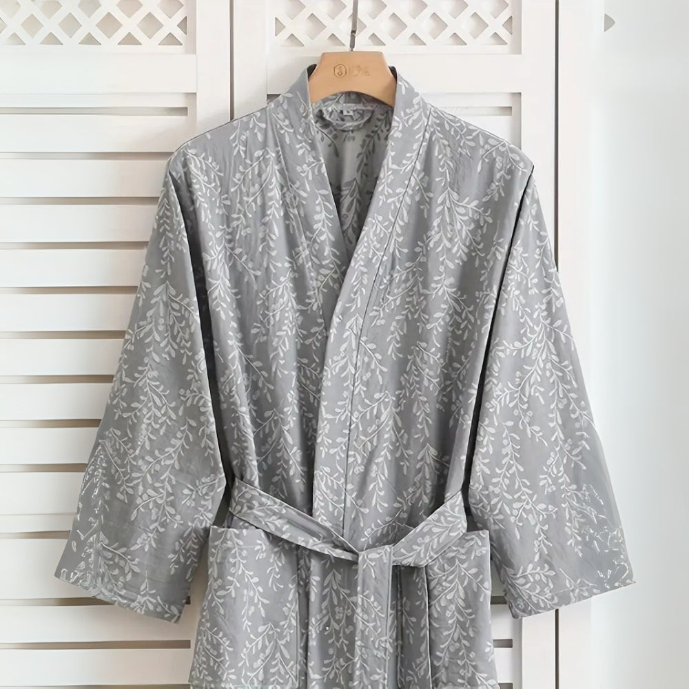 VeluSage – Refined Cotton Bathrobe with Jacquard Detail for Pure Relaxation