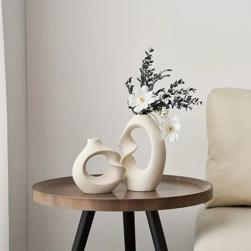 FormaLuxe – Sculptural Ceramic Vases Set with Modern Elegance
