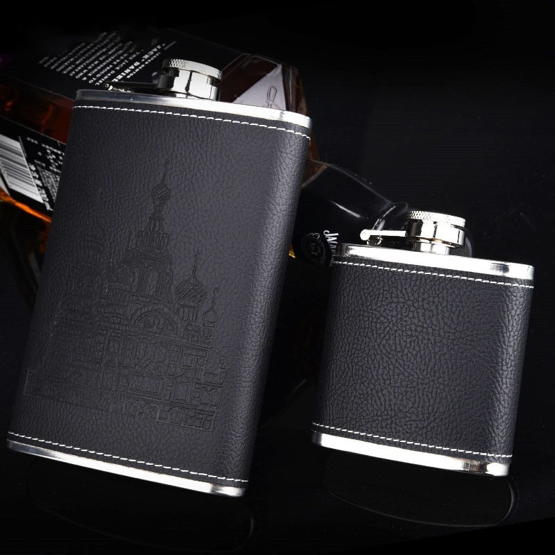 Stelvio – Luxury Stainless Steel Hip Flask Set with Leather Finish