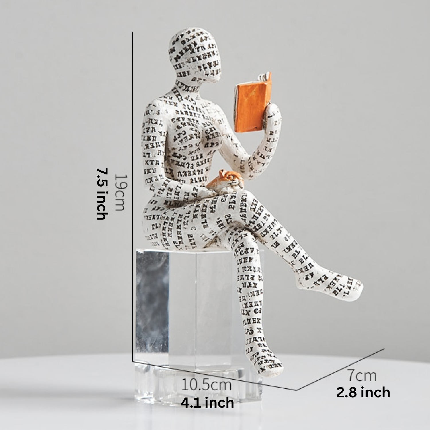 FiguraForm – Elegante Humanoïde Sculpturen met Iconisch Design