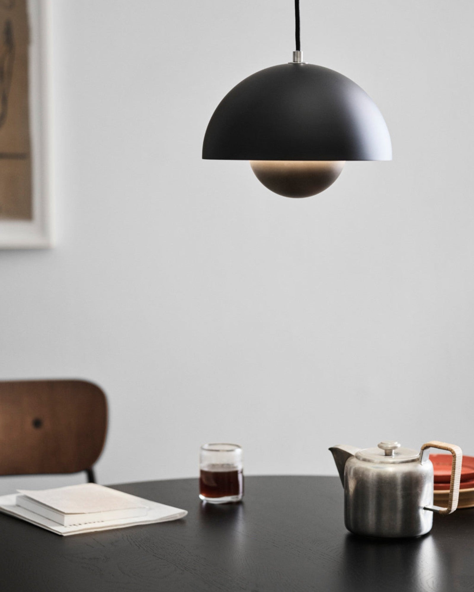 LoftElegance – Ø23cm Ceiling Lamp with Adjustable 2m Cable and Warm White Light