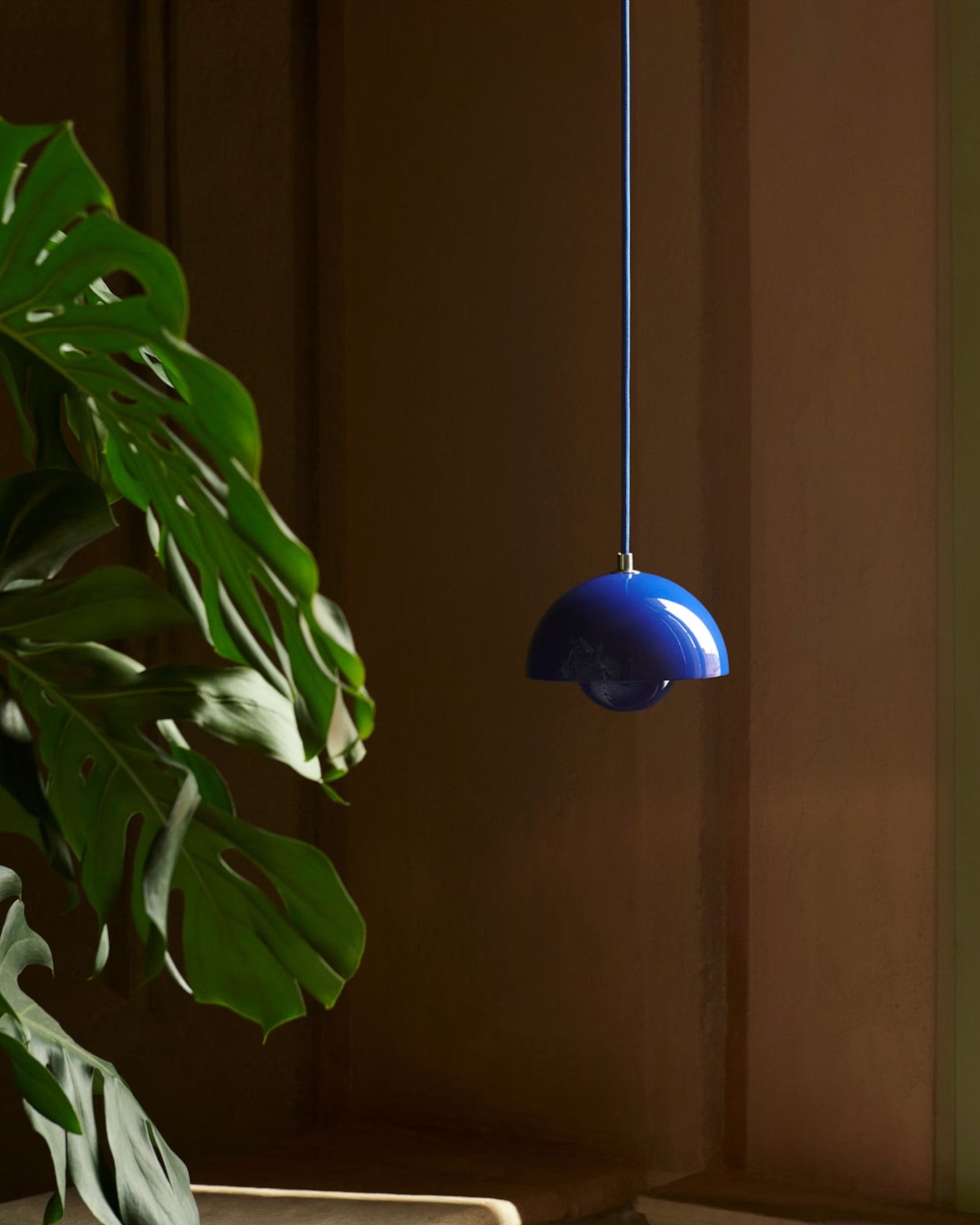 LoftElegance – Ø23cm Ceiling Lamp with Adjustable 2m Cable and Warm White Light