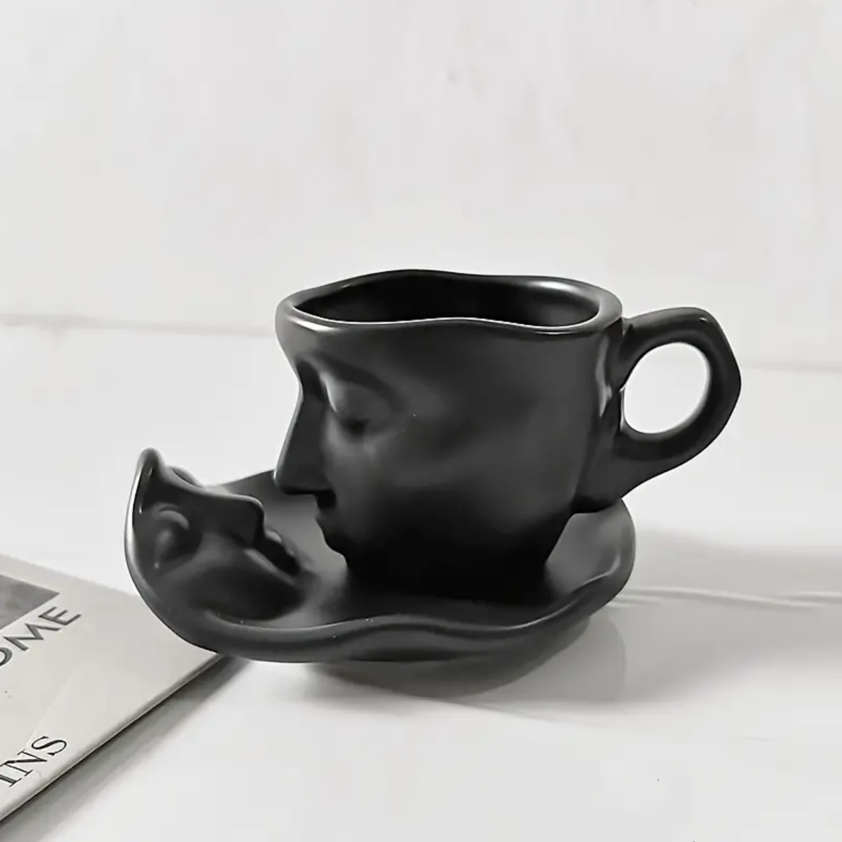AmoraCeram – Elegant Ceramic Coffee Cup & Saucer Set for Romantic Moments