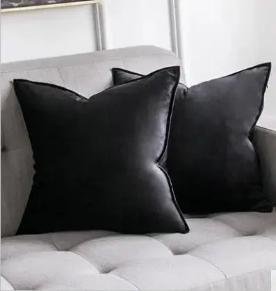 VelvetLux – Luxe Velvet Cushion Cover with Flannel Edge