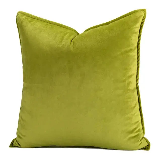 VelvetLux – Luxe Velvet Cushion Cover with Flannel Edge