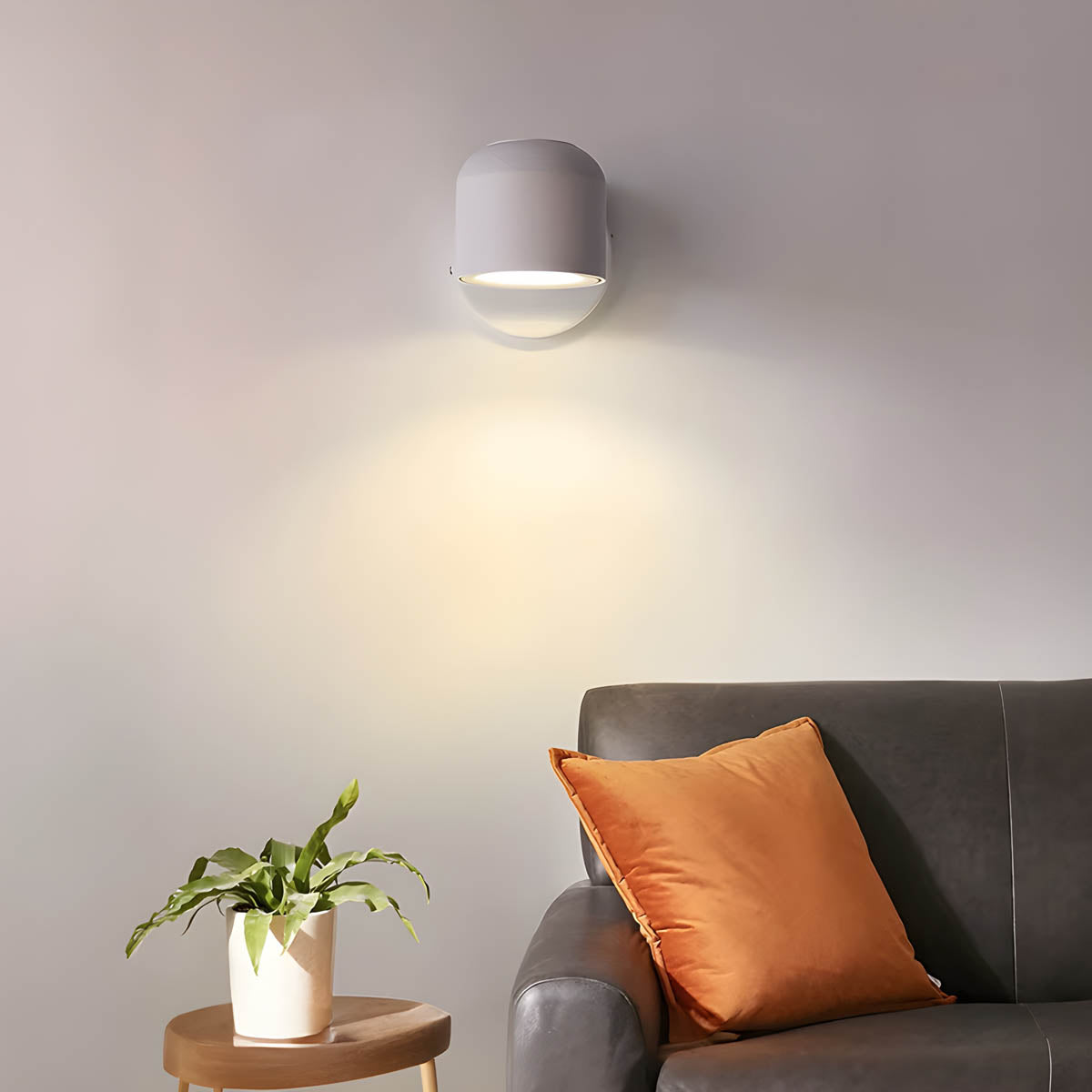 LumiFlex – Dimmable Wall Lamp with Minimalist Design and Rotatable Head