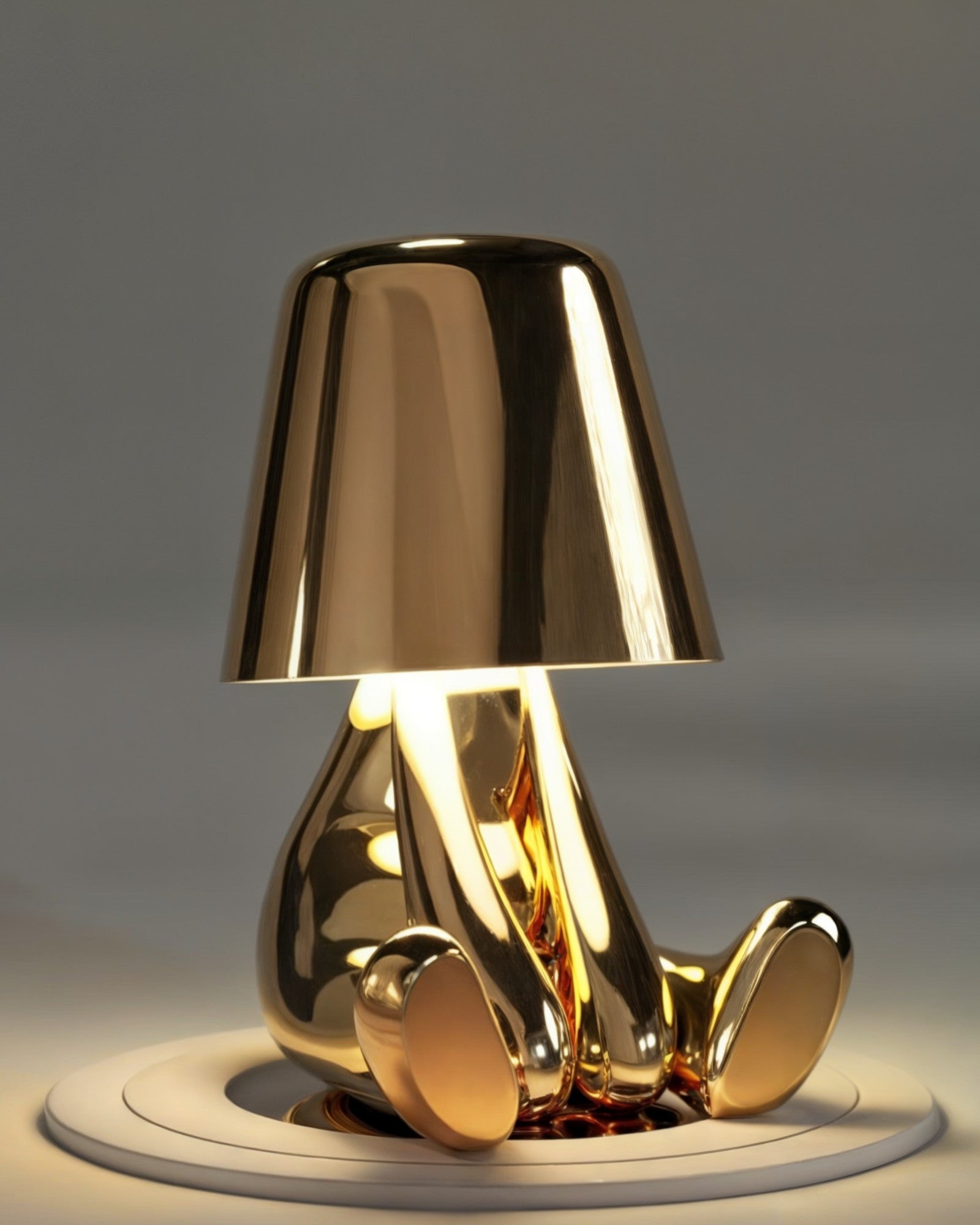 GleamTouch – Gold-colored USB-Rechargeable Table Lamp, Dimmable and Compact
