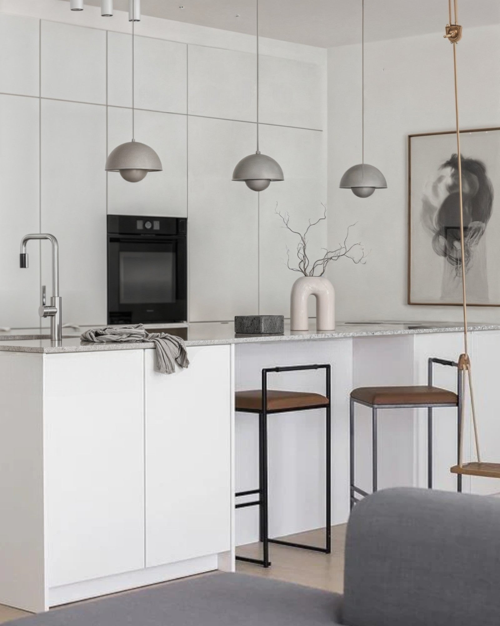 LoftElegance – Ø23cm Ceiling Lamp with Adjustable 2m Cable and Warm White Light