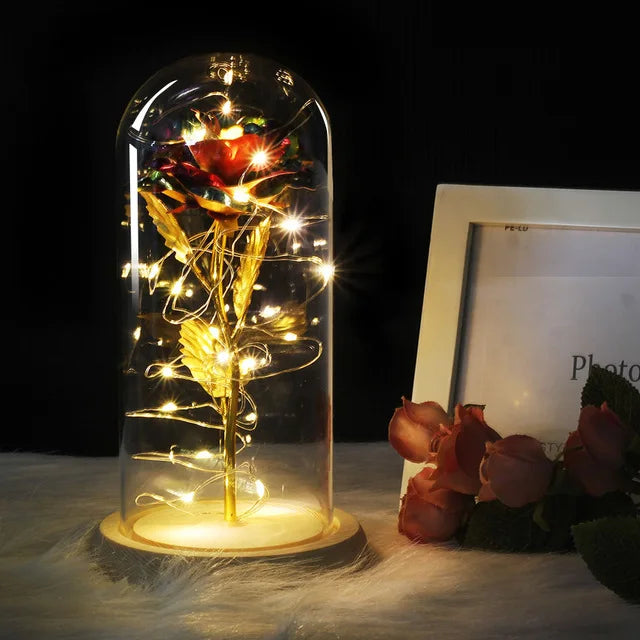 LumiRose – Eeuwige Roos in Glazen Koepel met Sfeervolle LED-Verlichting