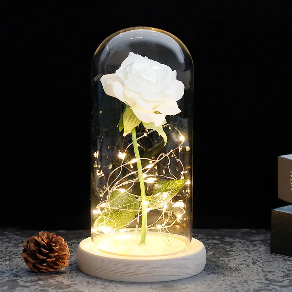 LumiRose – Eeuwige Roos in Glazen Koepel met Sfeervolle LED-Verlichting