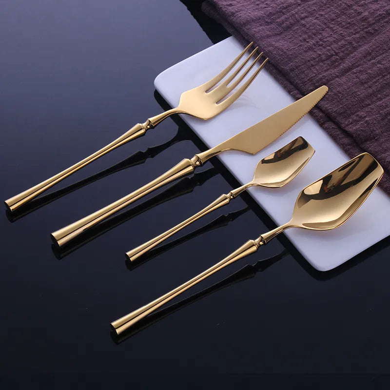AurumSteel Luxe Cutlery Set – Timeless Elegance for a Refined Table Style