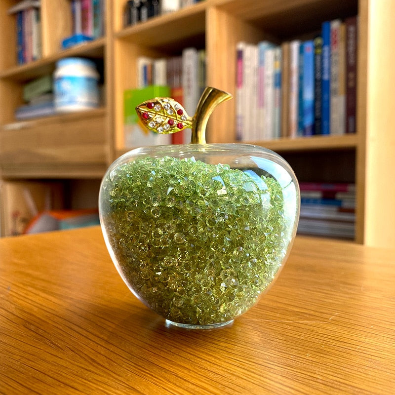 ÉclatLuxe – Handmade Crystal Apple Figurine with Timeless Elegance