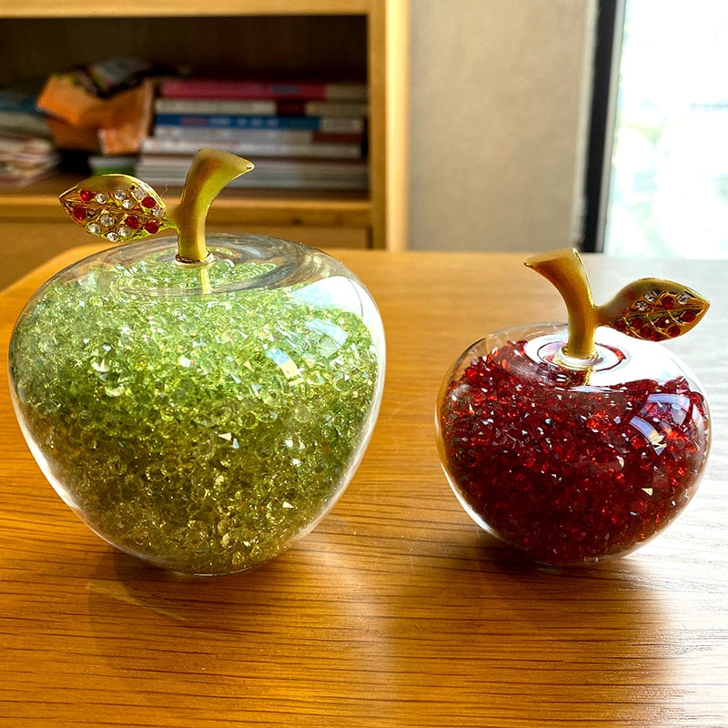 ÉclatLuxe – Handmade Crystal Apple Figurine with Timeless Elegance